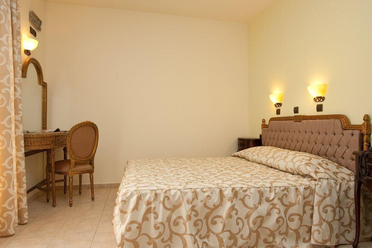 Dias Hotel&Apts Stalida Quarto foto
